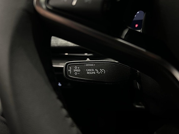 Skoda Superb 11 of 16