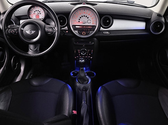 MINI Cooper 12 of 15