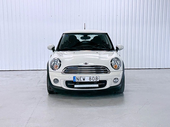 MINI Cooper 8 of 15