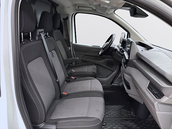 Volkswagen e-Transporter 10 of 15