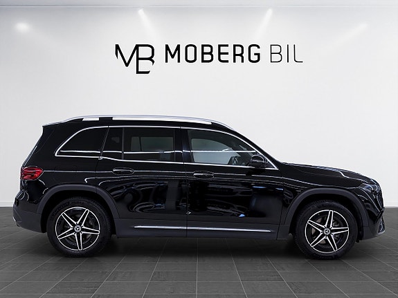 Mercedes-Benz EQB300 5 of 22