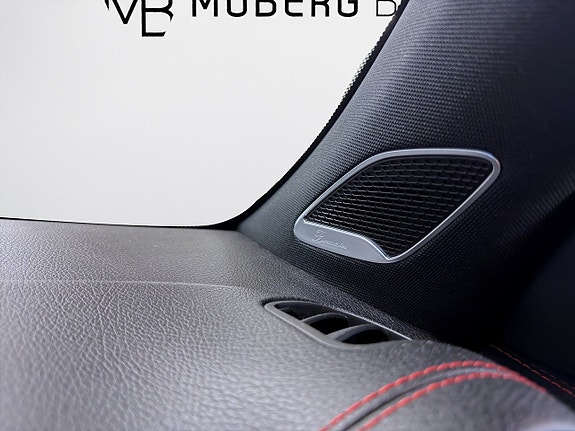 Mercedes-Benz EQB300 16 of 22