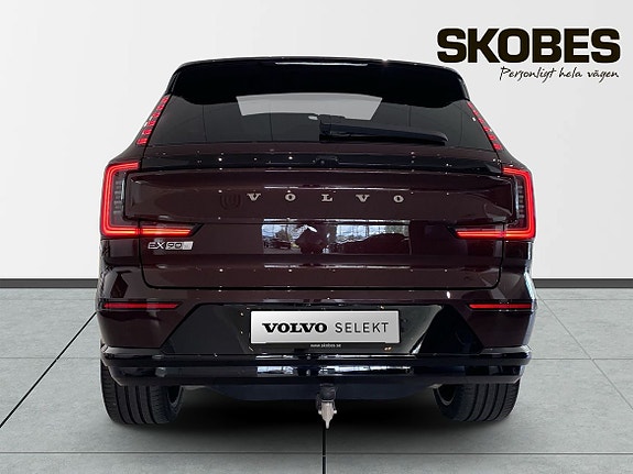 Volvo EX90 6 of 30
