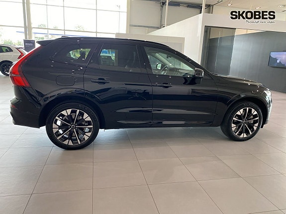 Volvo XC60 28 of 30