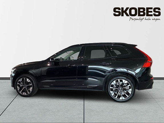 Volvo XC60 5 of 30