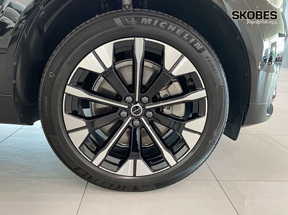 Volvo XC60 20 of 30