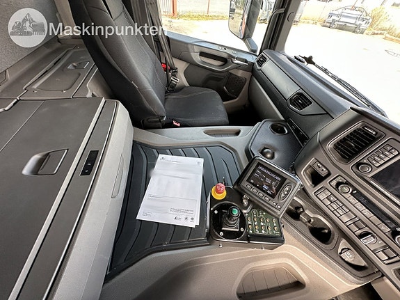 Scania p320XT Sopbil 21 of 27