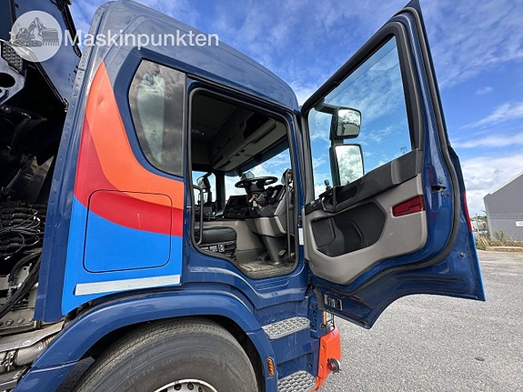 Scania p320XT Sopbil 7 of 27