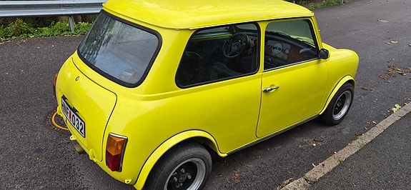 Austin Mini 2 of 10