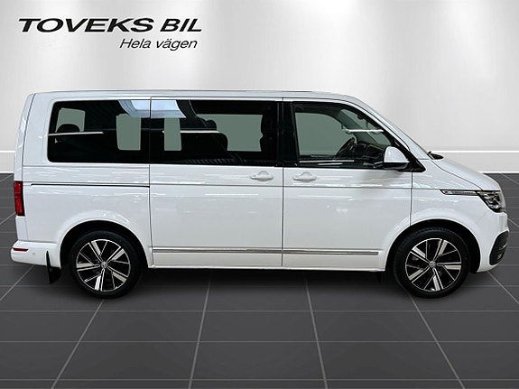 Volkswagen Multivan 2 of 14