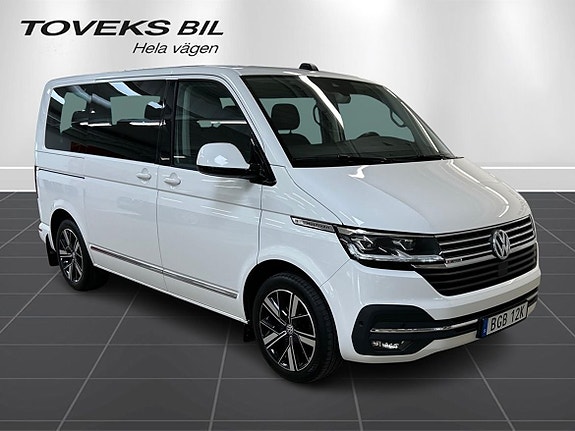 Volkswagen Multivan 7 of 14