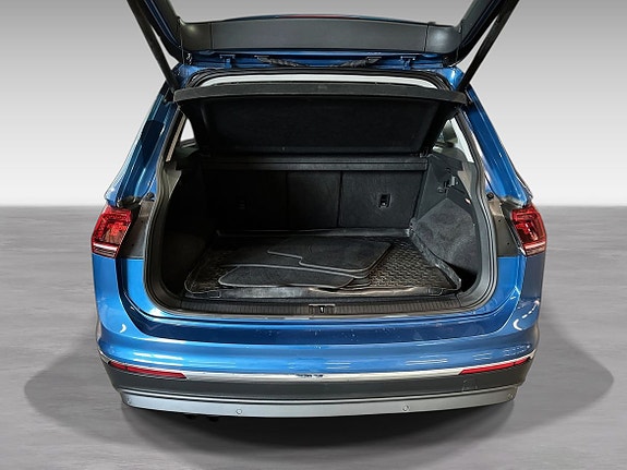 Volkswagen Tiguan 10 of 10