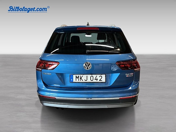 Volkswagen Tiguan 6 of 10
