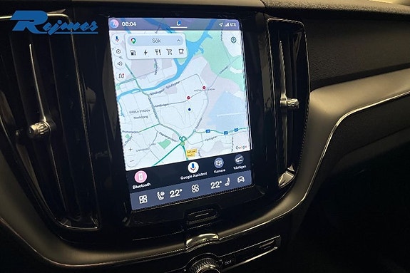 Volvo XC60 11 of 22
