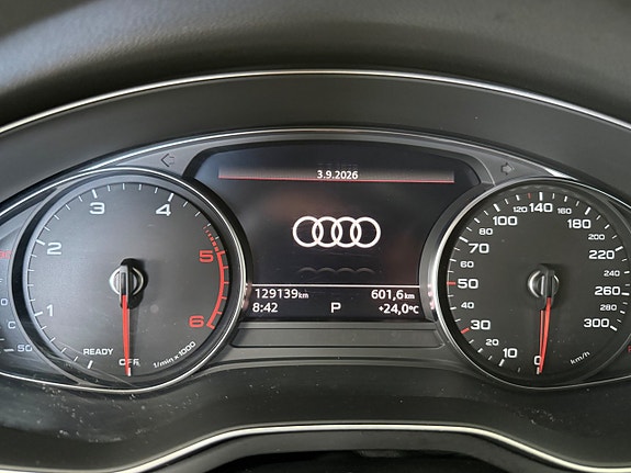 Audi A4 9 of 20