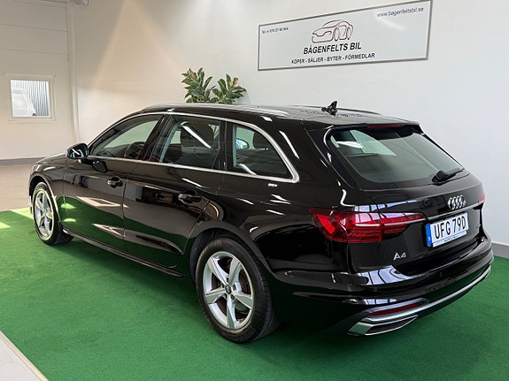 Audi A4 3 of 20