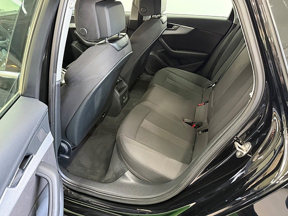 Audi A4 16 of 20