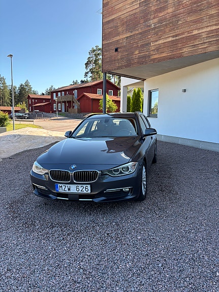BMW 320d 3 of 13