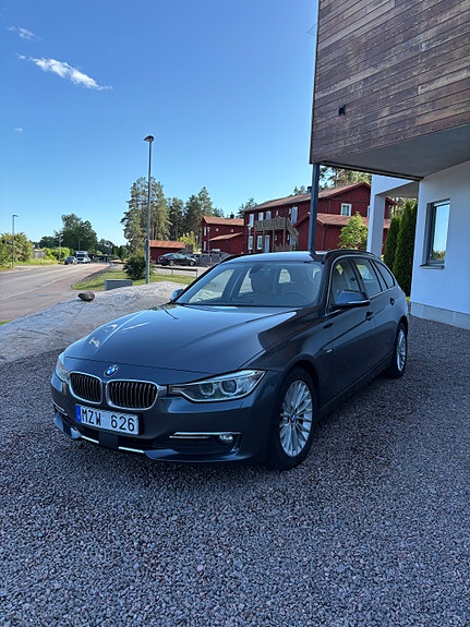 BMW 320d 2 of 13