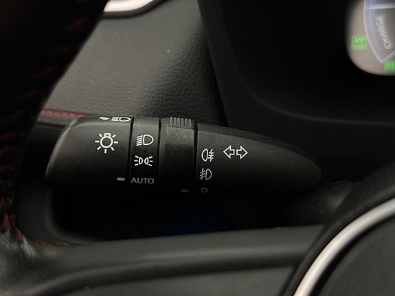 Toyota RAV4 25 of 30