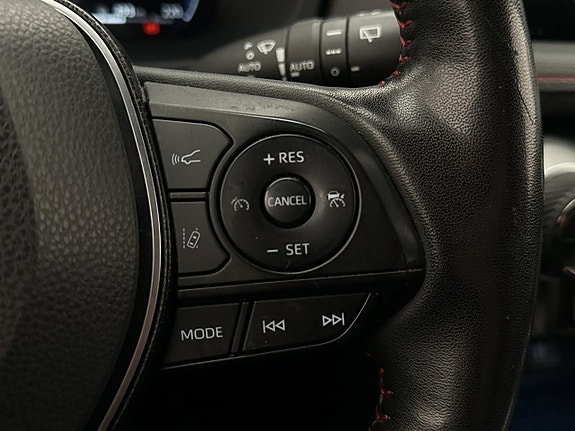 Toyota RAV4 19 of 30