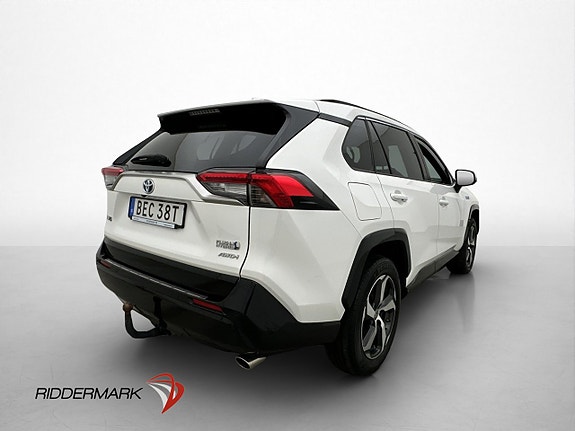 Toyota RAV4 8 of 30