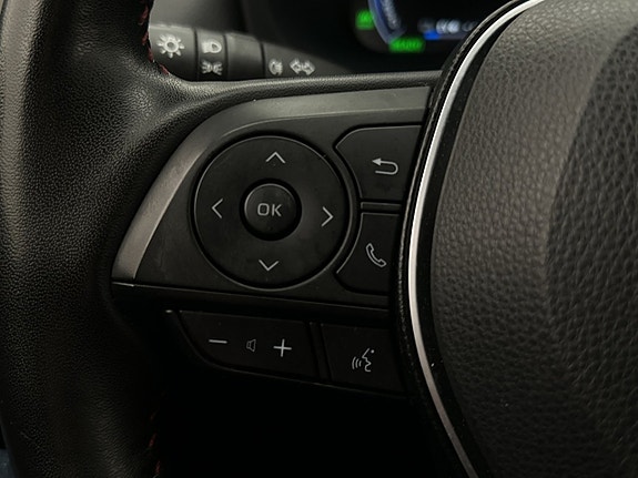 Toyota RAV4 17 of 30