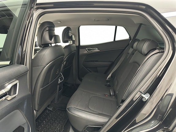 Kia Sportage 16 of 30