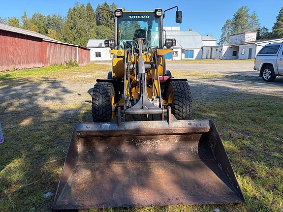 Volvo L25F 4 of 11