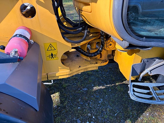 Volvo L25F 6 of 11