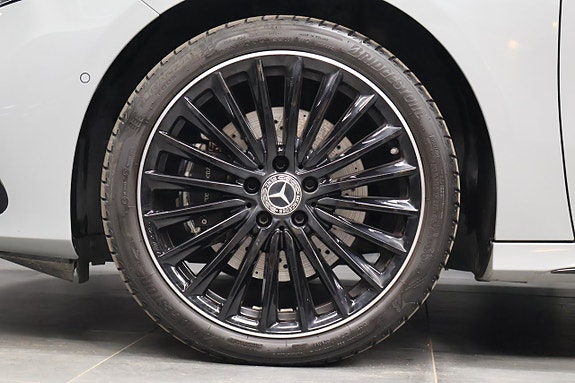 Mercedes-Benz A250 e 6 of 27