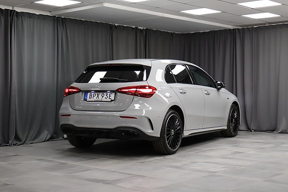 Mercedes-Benz A250 e 2 of 27
