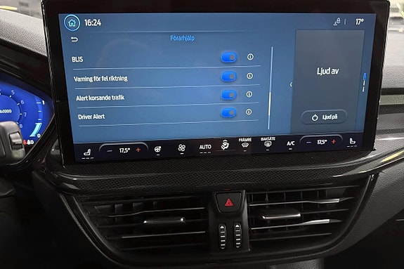 Ford Focus 18 of 18