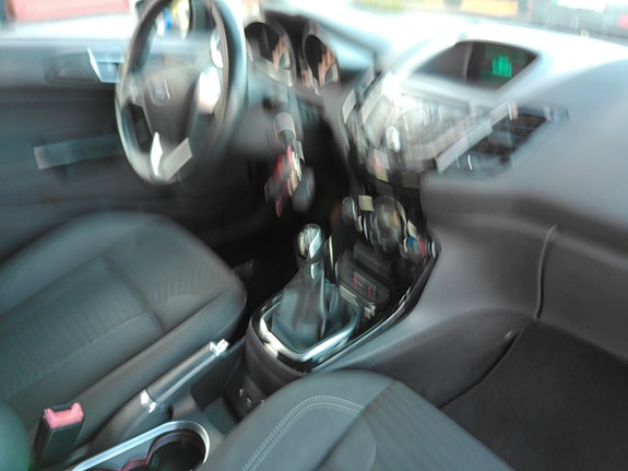 Ford Fiesta 8 of 15