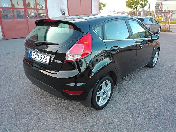 Ford Fiesta 3 of 15