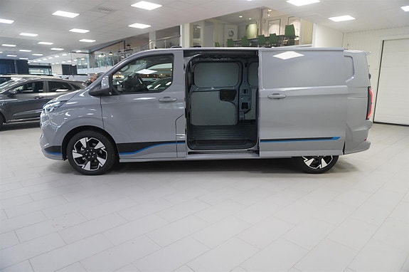 Ford Transit Custom 5 of 17