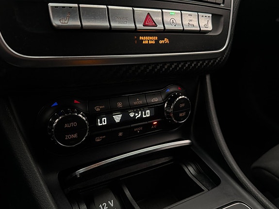 Mercedes-Benz A250 22 of 29