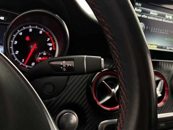 Mercedes-Benz A250 23 of 29