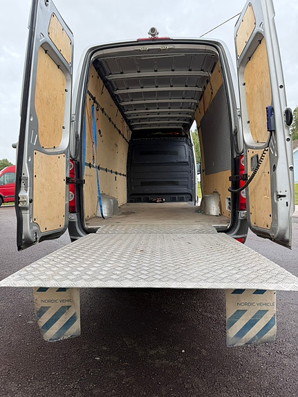 Volkswagen Crafter 35 4 of 20