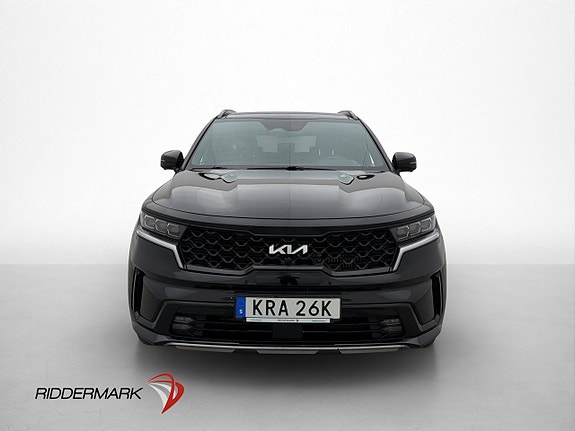 Kia Sorento 2 of 30