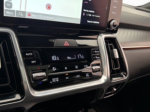 Kia Sorento 28 of 30