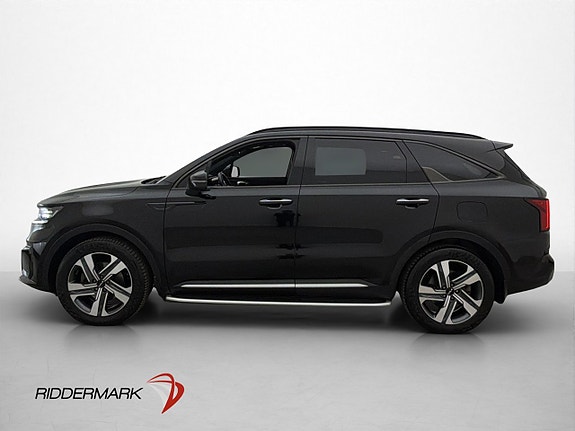 Kia Sorento 4 of 30