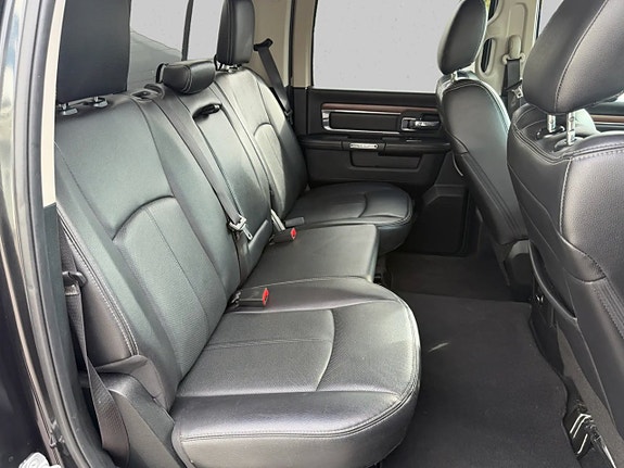 Dodge RAM 1500 14 of 15