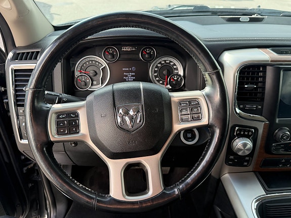 Dodge RAM 1500 8 of 15