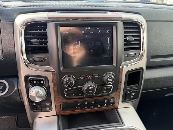 Dodge RAM 1500 9 of 15