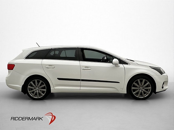 Toyota Avensis 5 of 30
