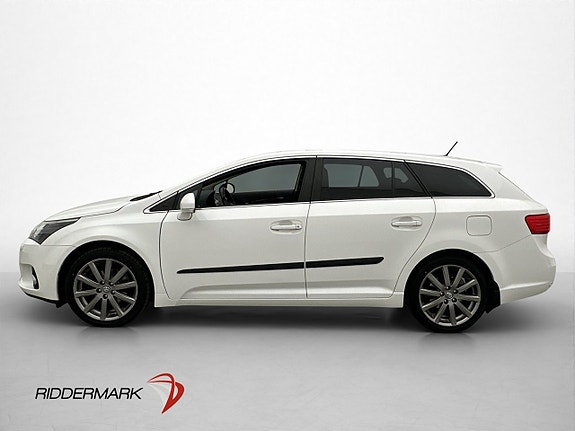 Toyota Avensis 3 of 30