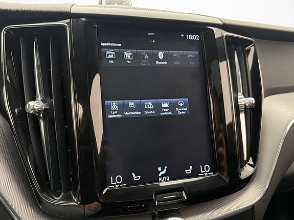 Volvo XC60 26 of 30