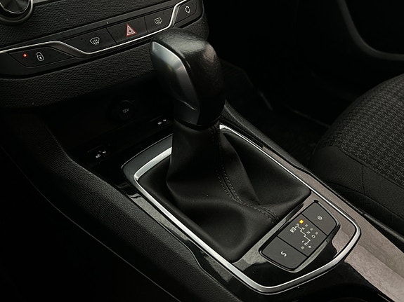 Peugeot 308 SW 24 of 29