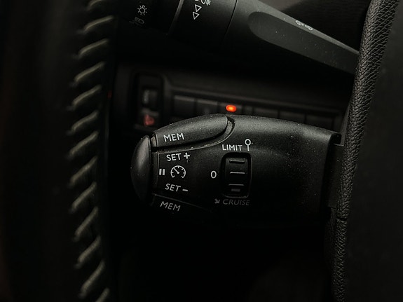 Peugeot 308 SW 27 of 29